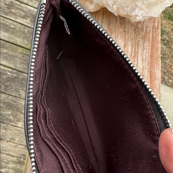 Coach Black Wristlet with Heart and Lightning Motif. Limited edition and Rare! - Picture 6 of 7